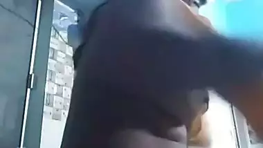 Hard nipples showing sex affair horny bhabhi viral MMS