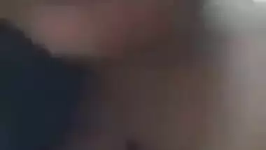 A quick desi blowjob of Bihari Bhabhi to her lover