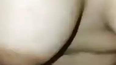 Mallu girlfriend pushing dick inside tight vaginal hole