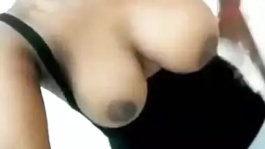 Chennai college girl Boobs StayAtHome