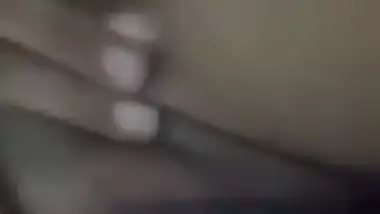 Eye-candy camgirl of Desi origin shows XXX parts at every opportunity