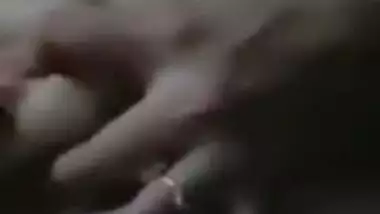 Paki Girl Showing Boob