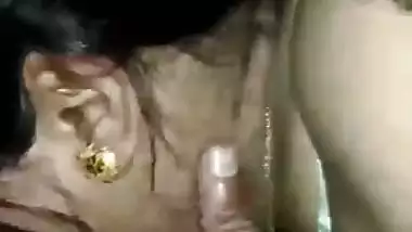 Raandi sucking lund MMS