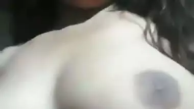 Buttery pussy and big boobs of desi slut
