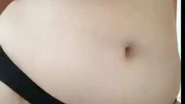 Homely housewife strips saree and shows naked boobs