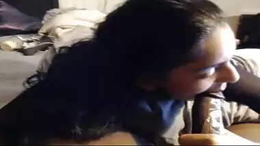 XXX Indian sex videos of Bangalore girl Kirthi sucking cock