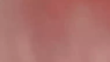 Mom cleaning bathroom in naked caught by son