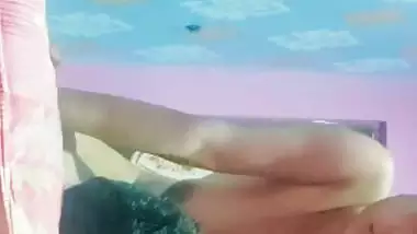 Boudi romantic with devar and nude viral sex MMS