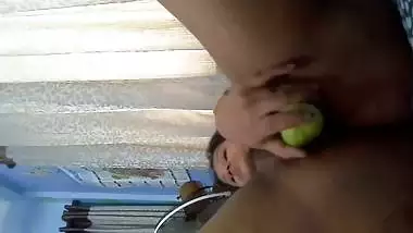 Big cucumber desi masturbation video