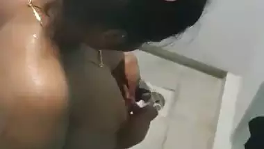 Indian spy in pool shower dressing room leaks