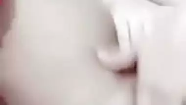 Nude fingering videos of horny desi girlfriend