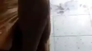 Lonely wife in relationship with lover goes nude