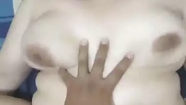 Man enjoys Nepali sex with a chubby whore