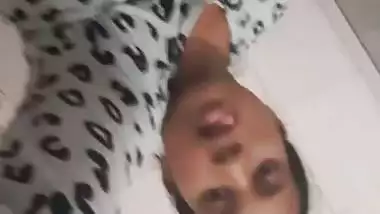 Selfie video girlfriend fingering cunt viral xxx