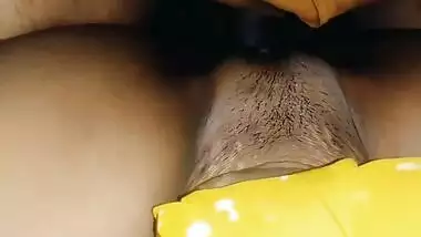 Desi Indian Village Wife Fuking In Yellow Colour Sari