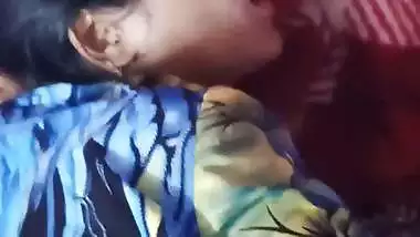 Hyderabad Muslim lady’s local xxx chudai with her lover