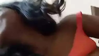 Man fucks a Patna girl and records Bihari sex video