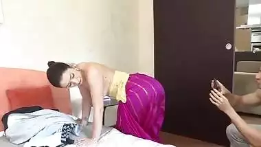 Malik ne pakda chori krte huye fir jabardasti Choda